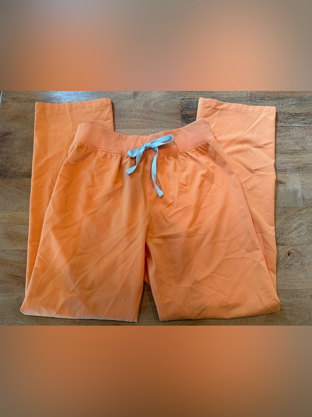 FIGS Orange Drawstring Scrub Pants Size Medium - EUC